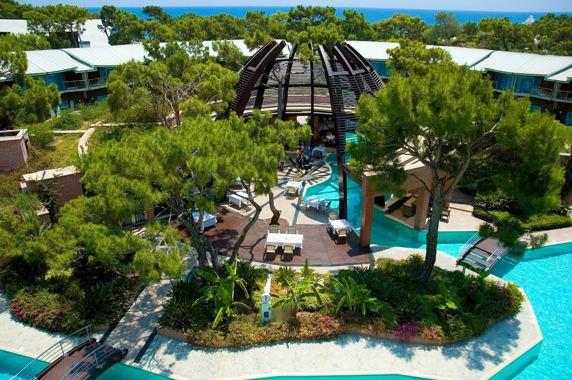 imagini hotel RIXOS SUNGATE